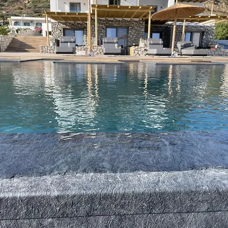 Latramys מיקרי ויגלה