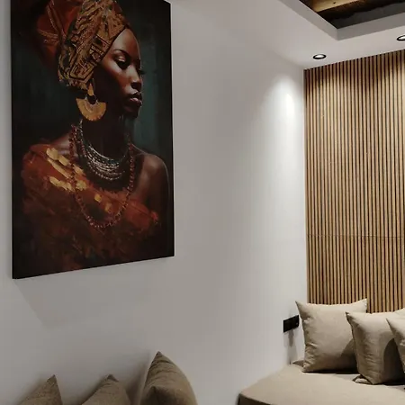 Latramys מיקרי ויגלה