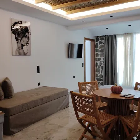 Latramys Apartment *